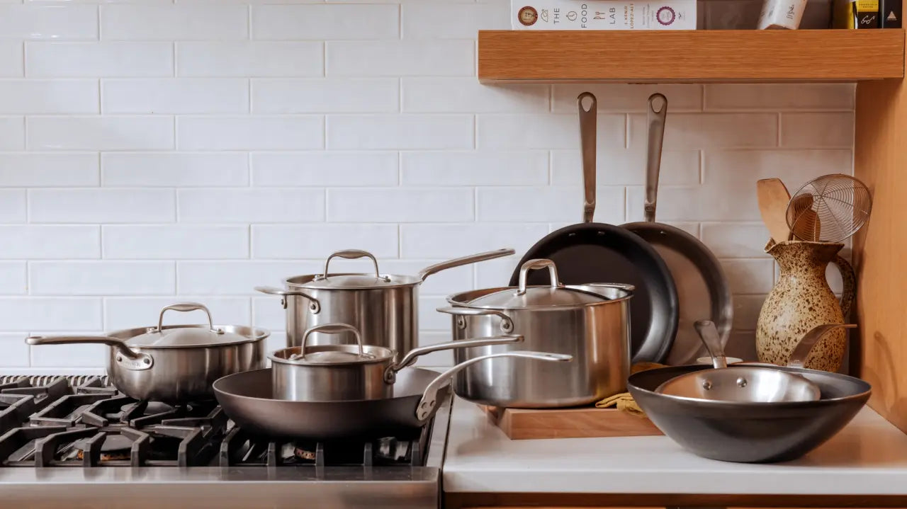 Carbon Steel vs. Stainless Steel Cookware: What’s the Difference?