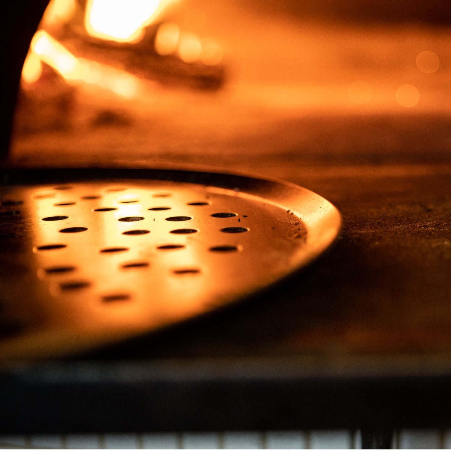 Seasoned Carbon Steel Pizza Steel