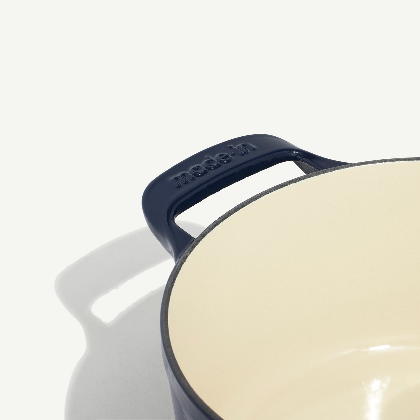 Enameled Cast Iron Round Dutch Oven